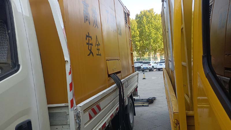 垣曲如何判断柴油发电机组和UPS电源的切换时间是否符合要求？